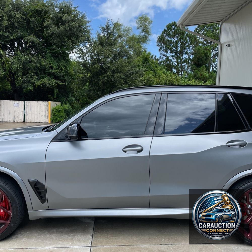 2024 BMW X5 M60i
