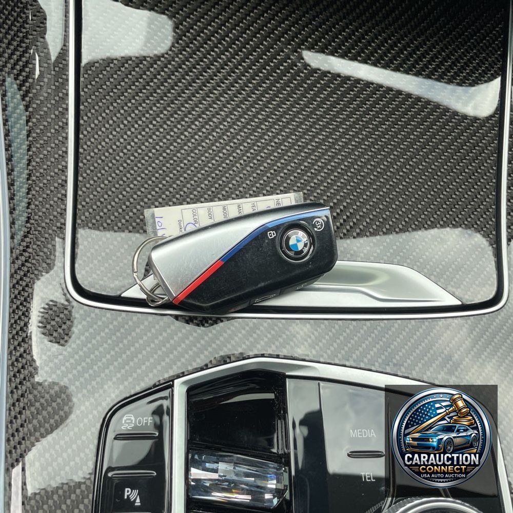 2024 BMW X5 M60i