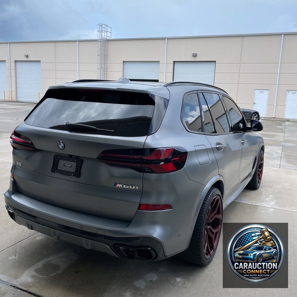 2024 BMW X5 M60i
