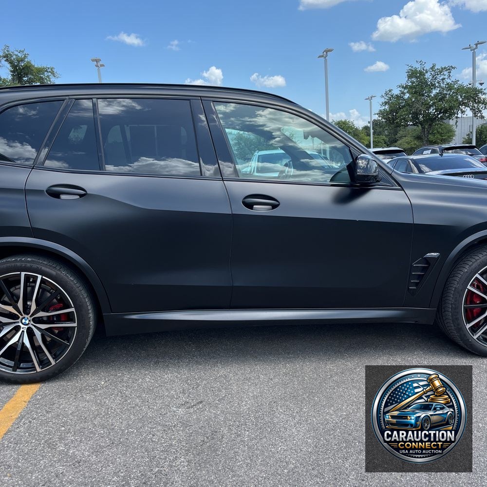 2024 BMW X5 M60i