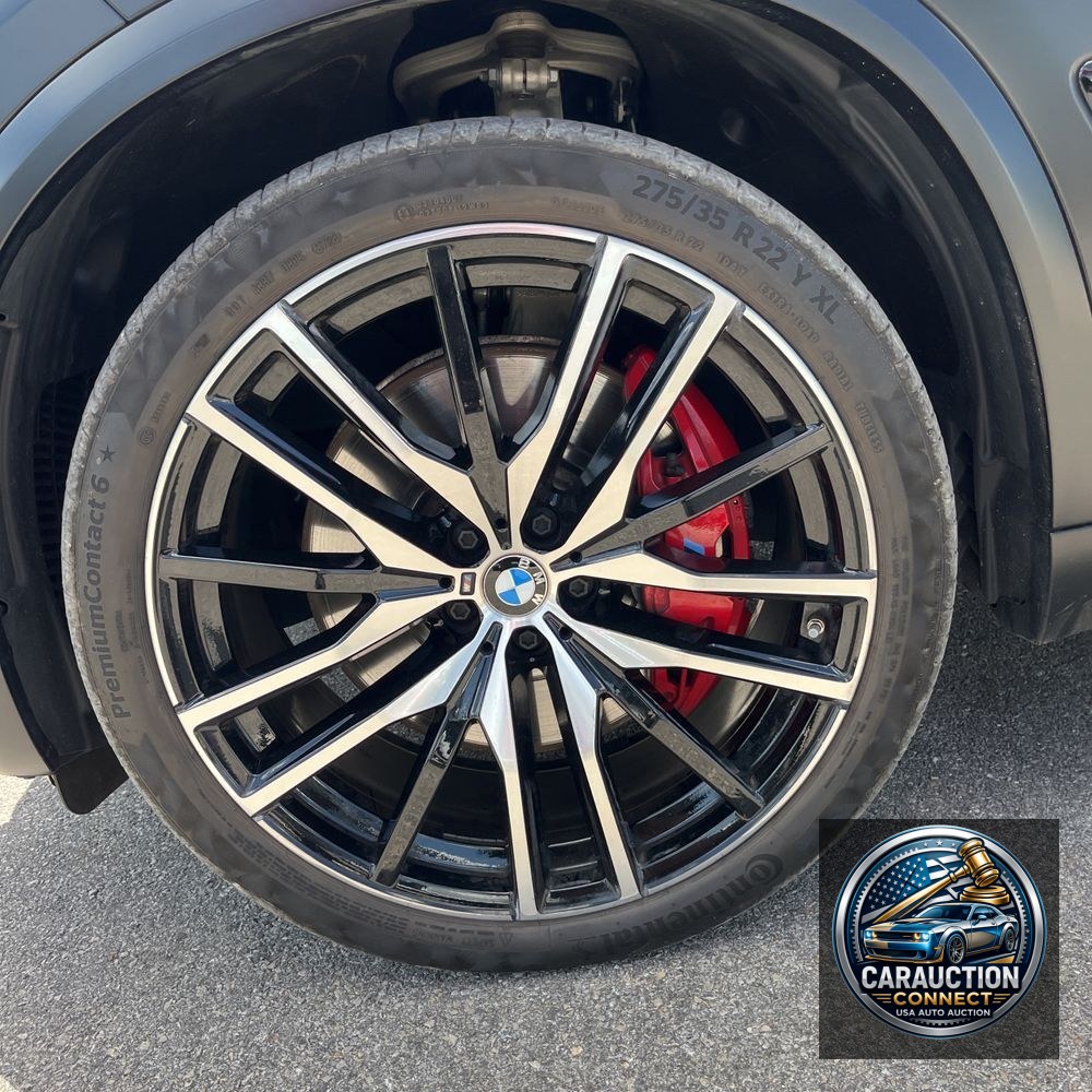 2024 BMW X5 M60i