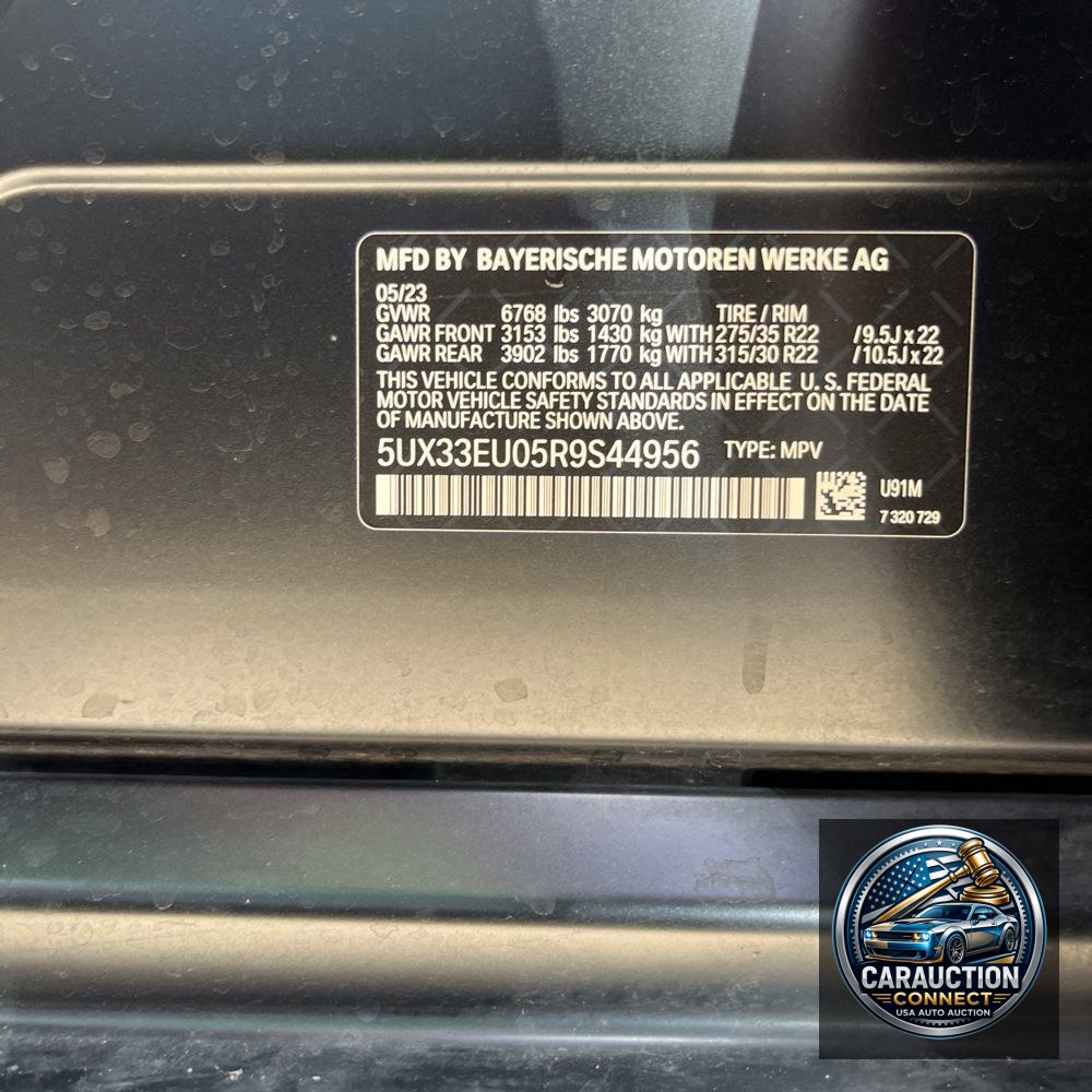 2024 BMW X5 M60i