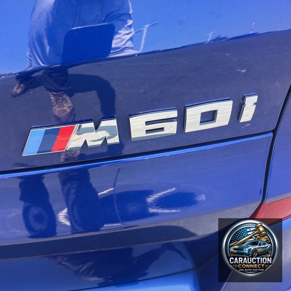 2024 BMW X5 M60i