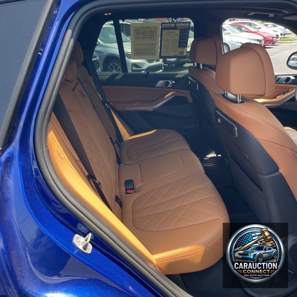 2024 BMW X5 M60i