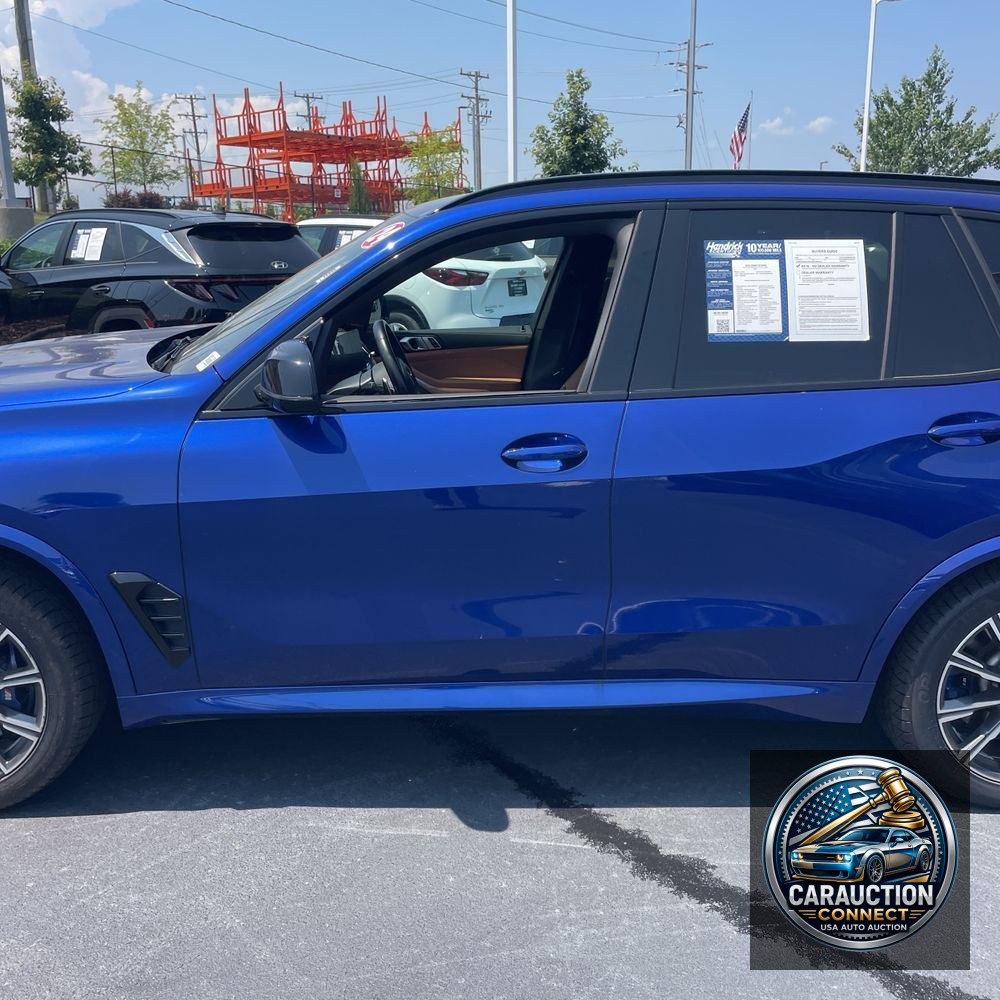 2024 BMW X5 M60i