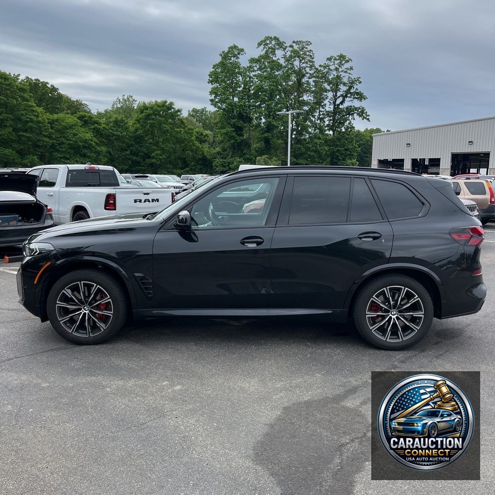 2025 BMW X5 M60i
