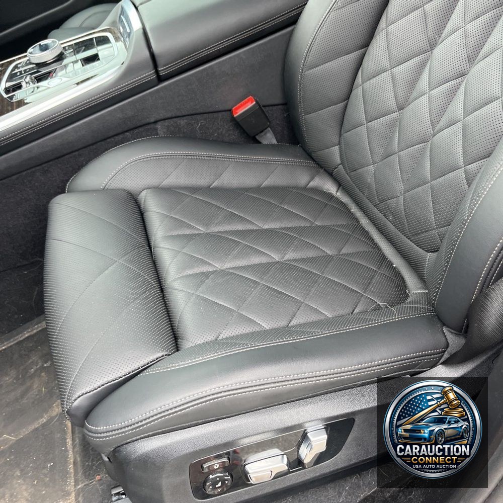 2025 BMW X5 M60i