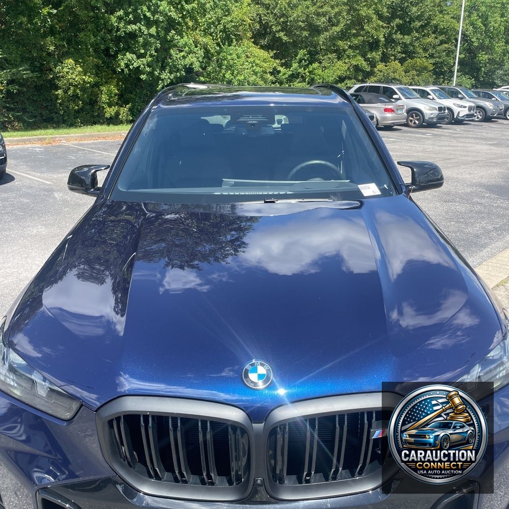 2025 BMW X5 M60i