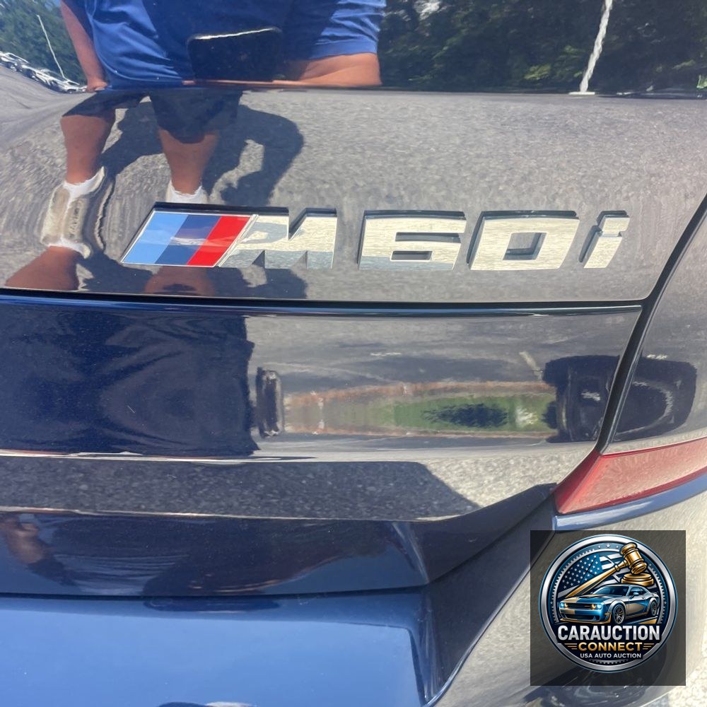 2025 BMW X5 M60i