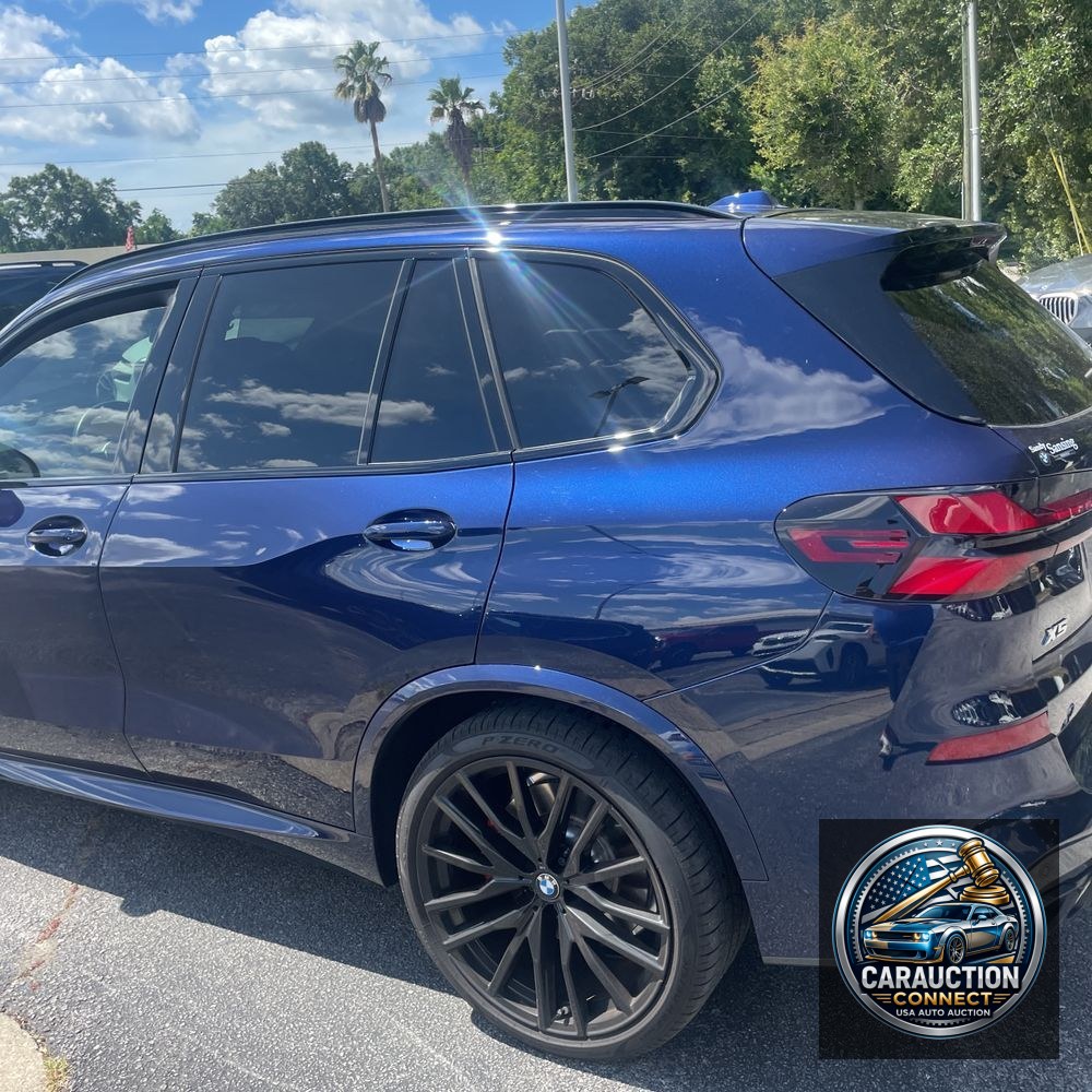 2025 BMW X5 M60i