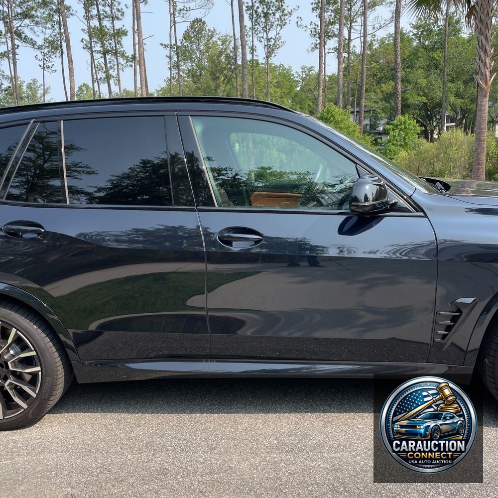 2025 BMW X5 M60i