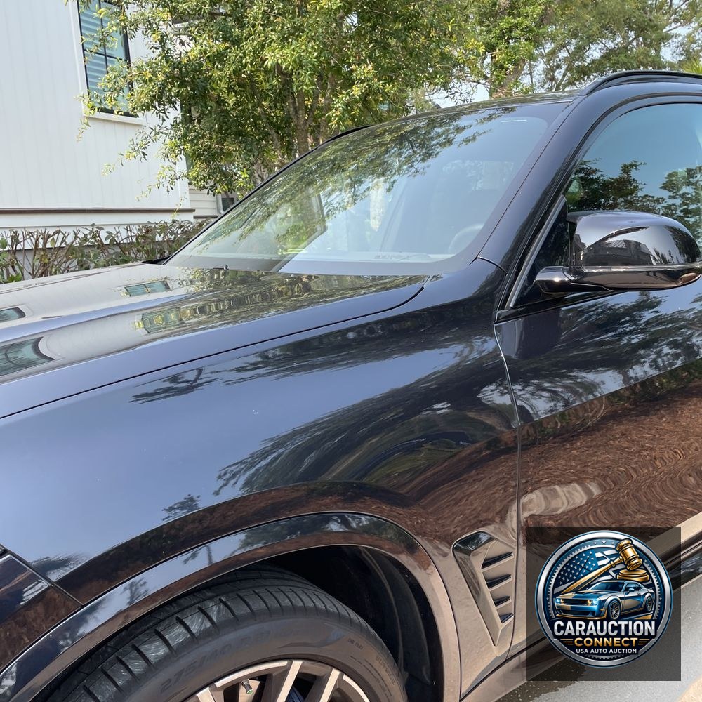 2025 BMW X5 M60i