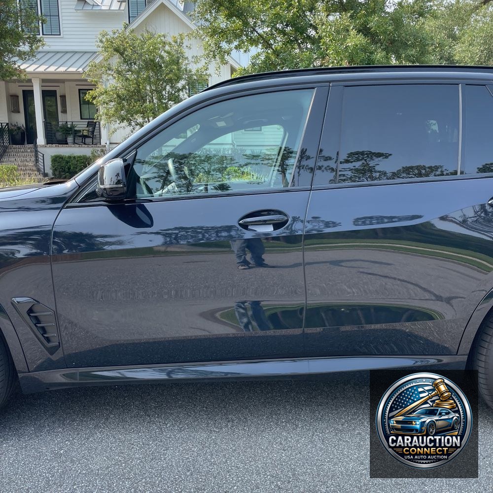 2025 BMW X5 M60i