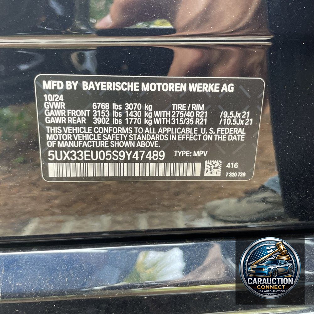2025 BMW X5 M60i