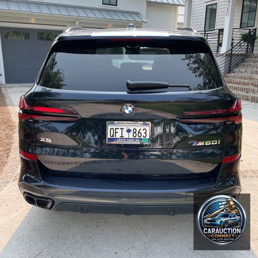 2025 BMW X5 M60i