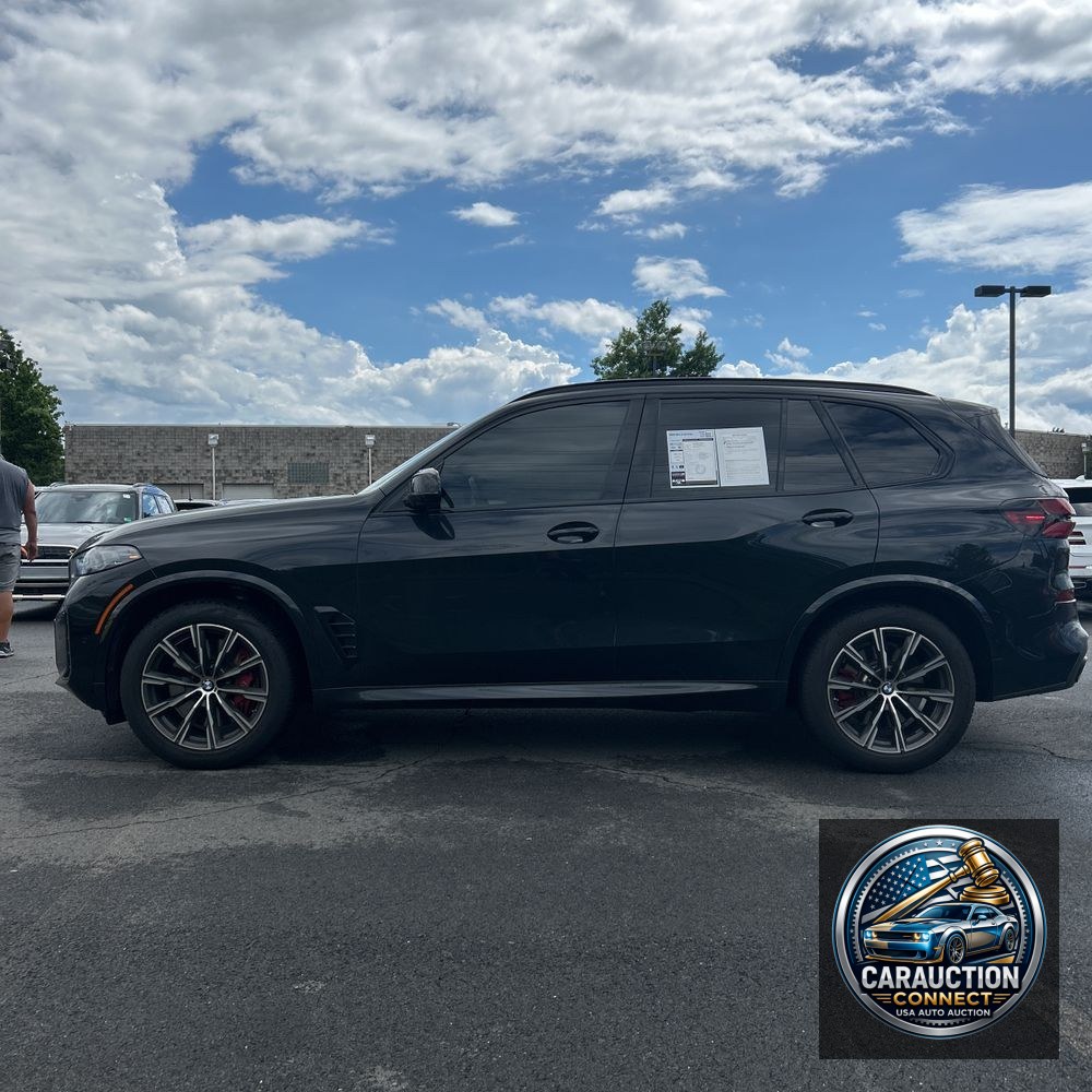 2024 BMW X5 M60i