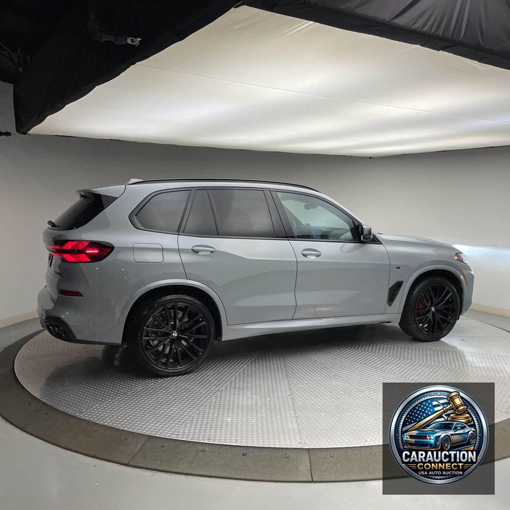 2025 BMW X5 M60i