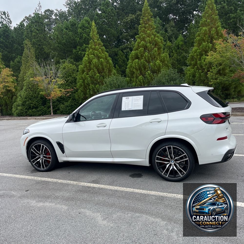 2025 BMW X5 M60i