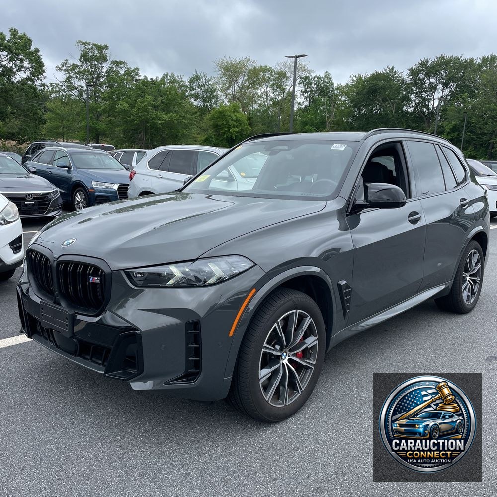 2025 BMW X5 M60i