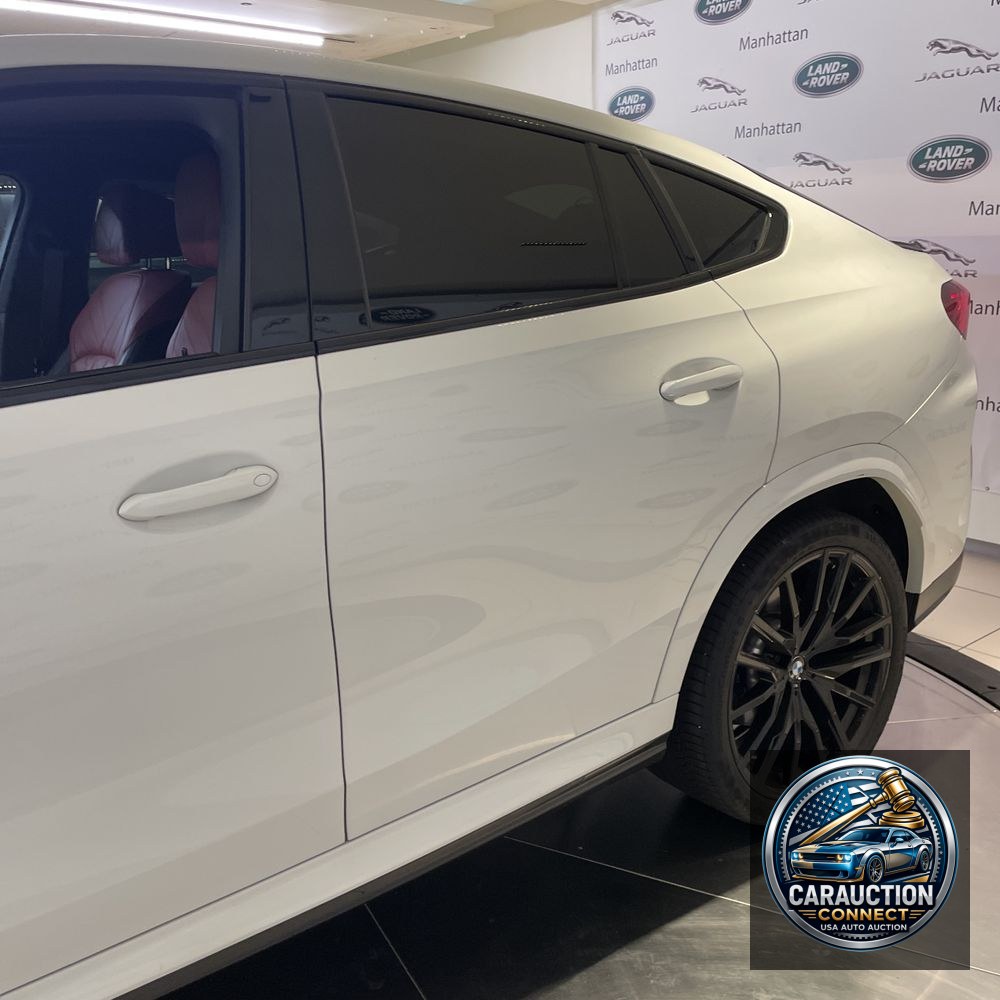 2024 BMW X6 XDrive40i
