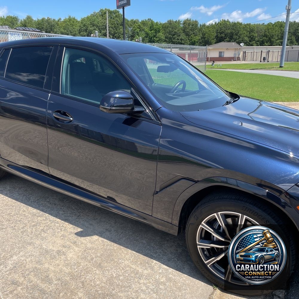 2025 BMW X6 XDrive40i