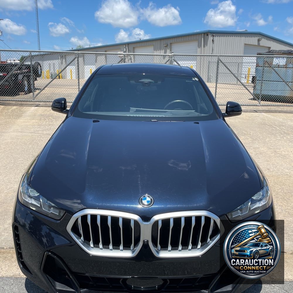 2025 BMW X6 XDrive40i