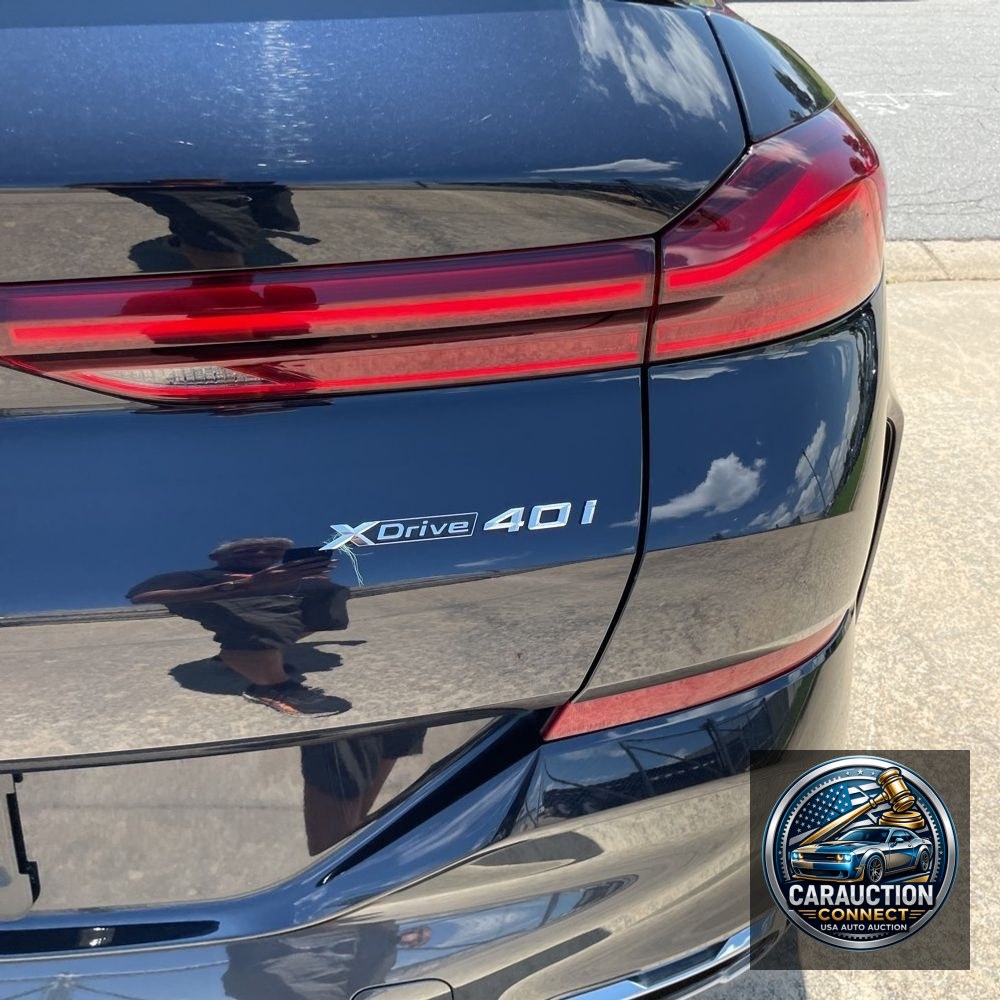 2025 BMW X6 XDrive40i