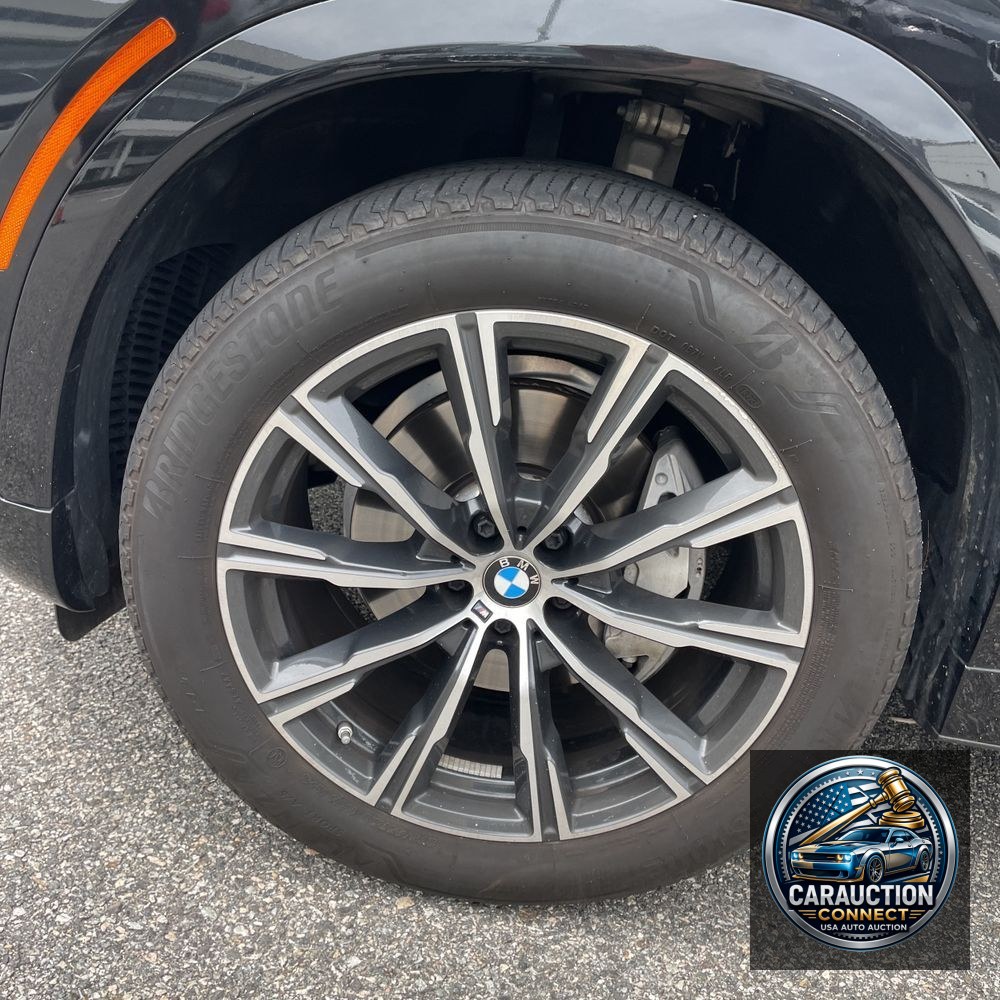 2024 BMW X6 XDrive40i