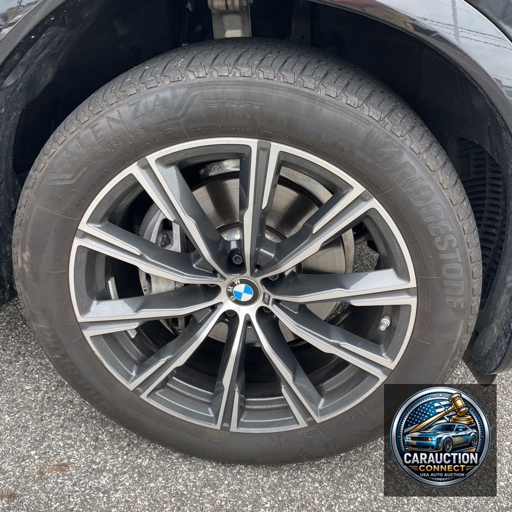 2024 BMW X6 XDrive40i
