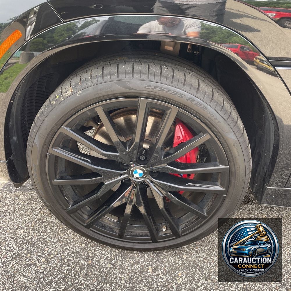 2025 BMW X6 XDrive40i