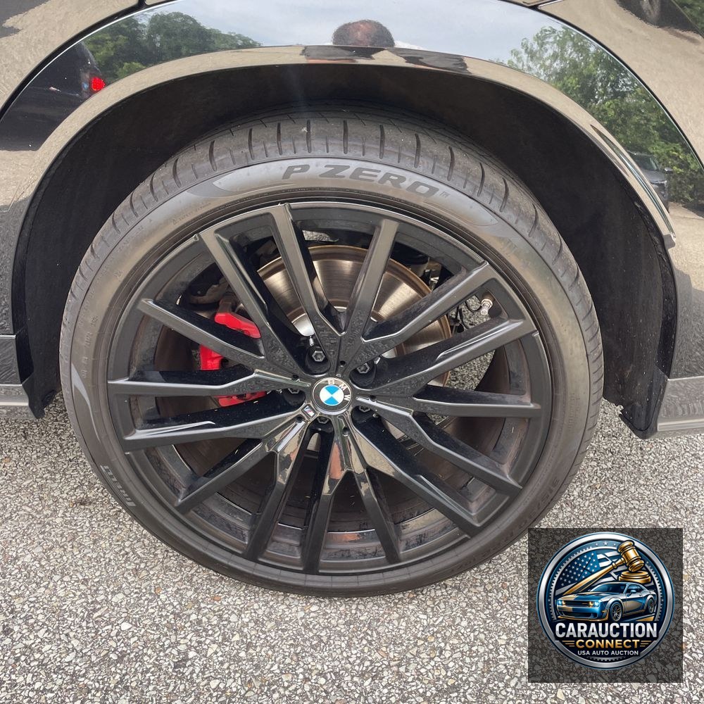 2025 BMW X6 XDrive40i