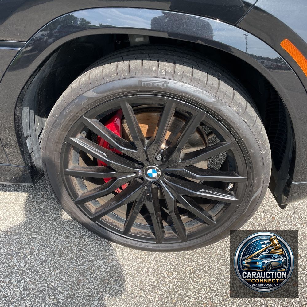 2025 BMW X6 XDrive40i