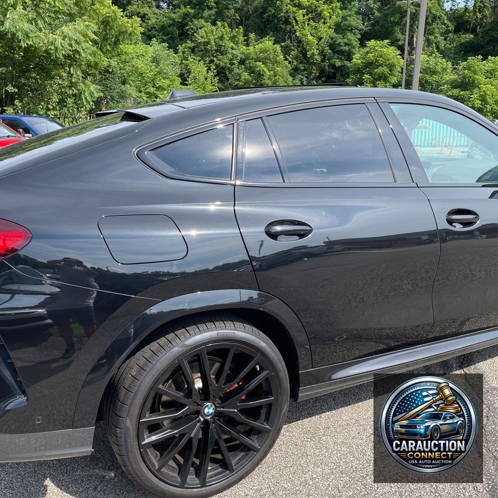 2025 BMW X6 XDrive40i