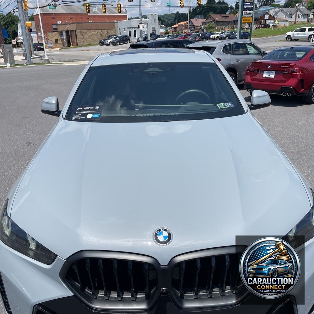 2025 BMW X6 XDrive40i