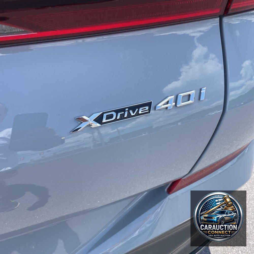 2025 BMW X6 XDrive40i