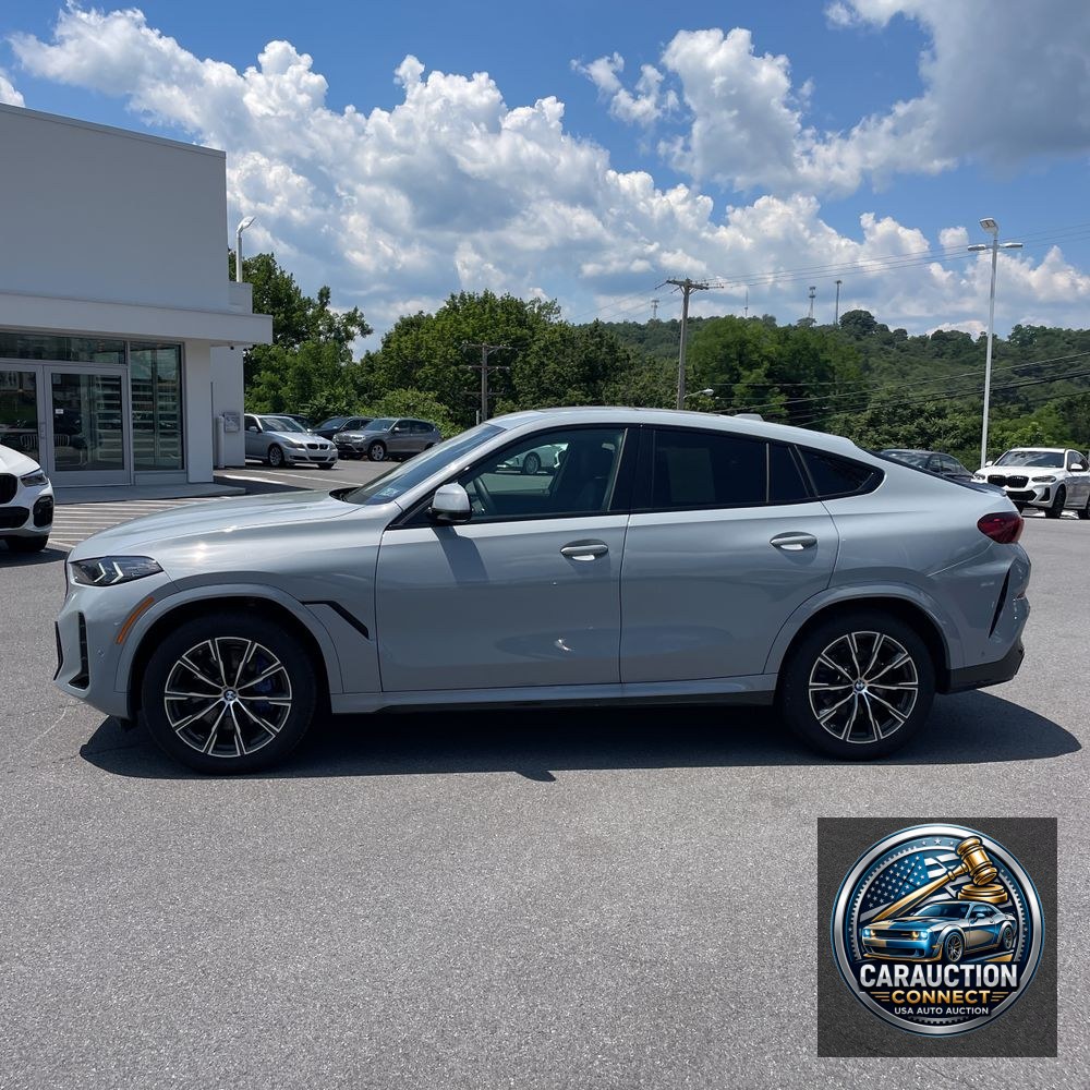 2025 BMW X6 XDrive40i