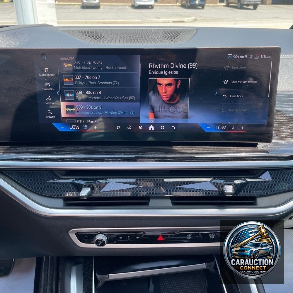 2025 BMW X6 XDrive40i