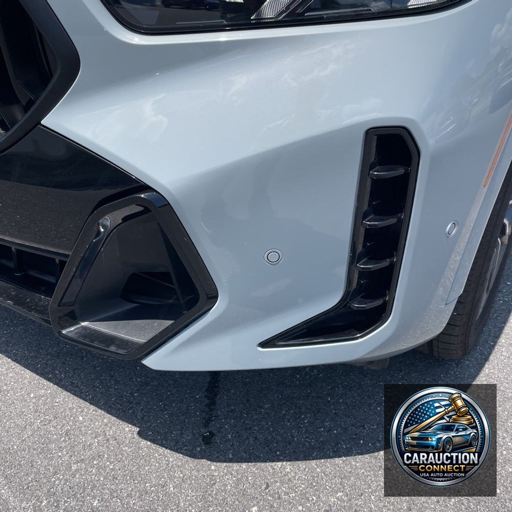 2025 BMW X6 XDrive40i