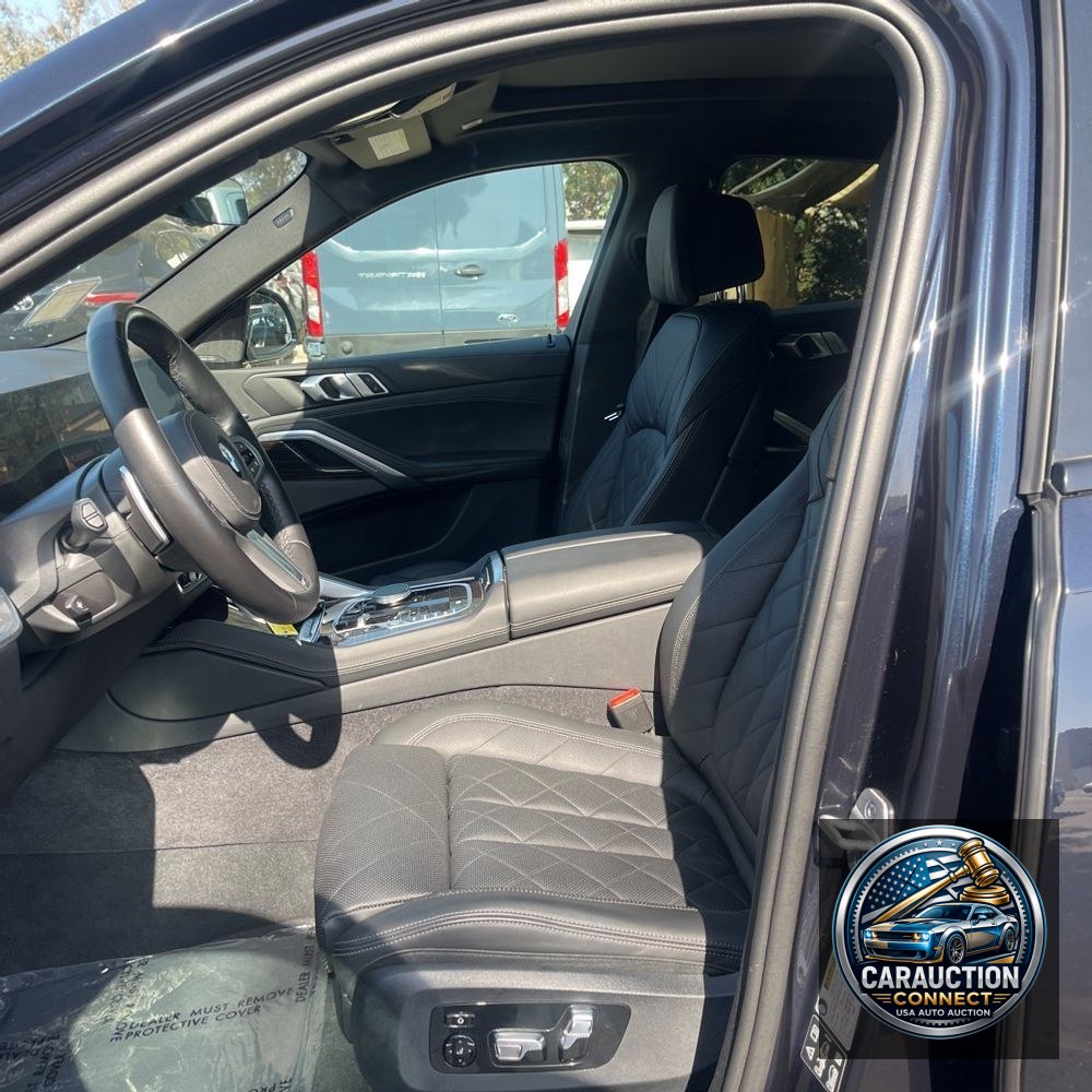 2025 BMW X6 XDrive40i