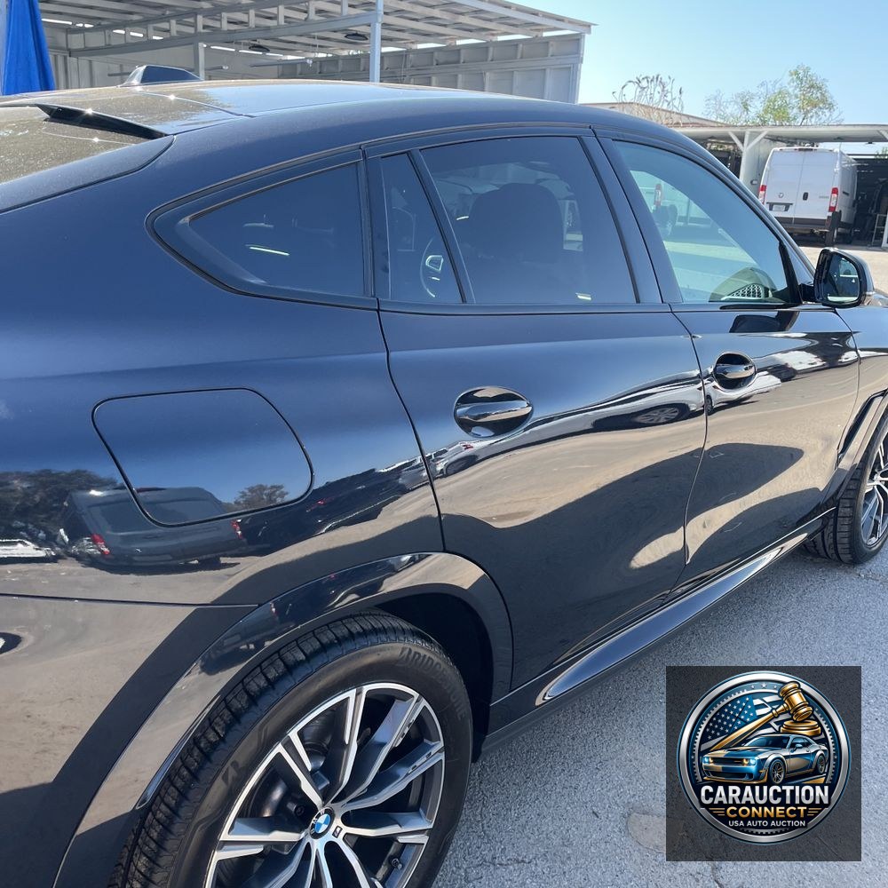 2025 BMW X6 XDrive40i