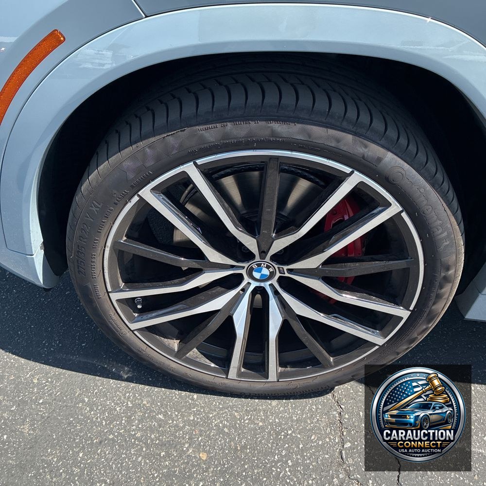 2025 BMW X6 XDrive40i
