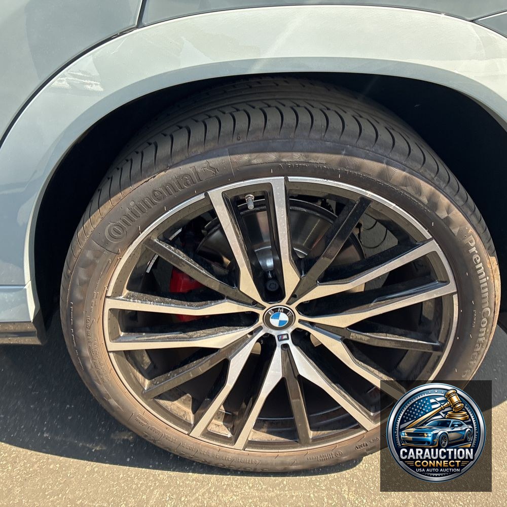2025 BMW X6 XDrive40i
