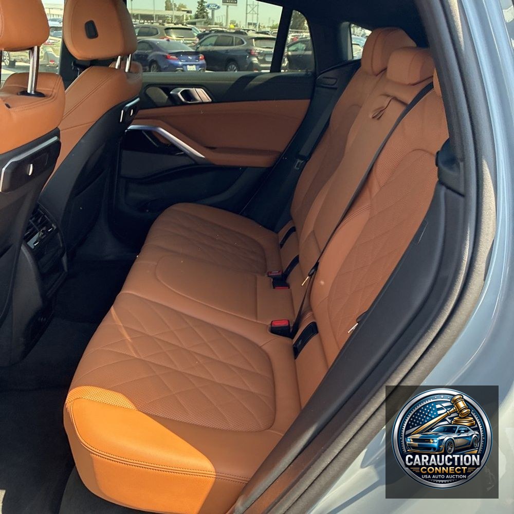 2025 BMW X6 XDrive40i