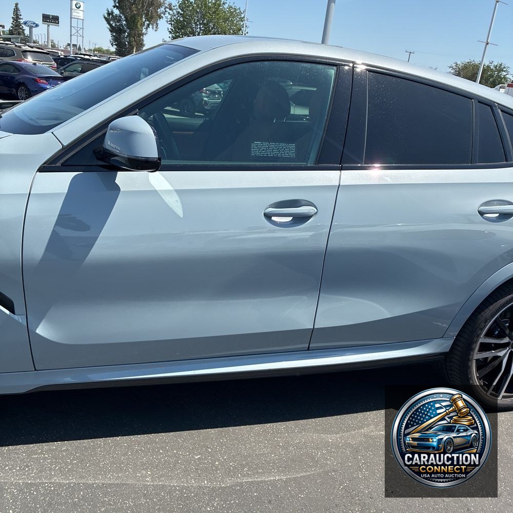 2025 BMW X6 XDrive40i