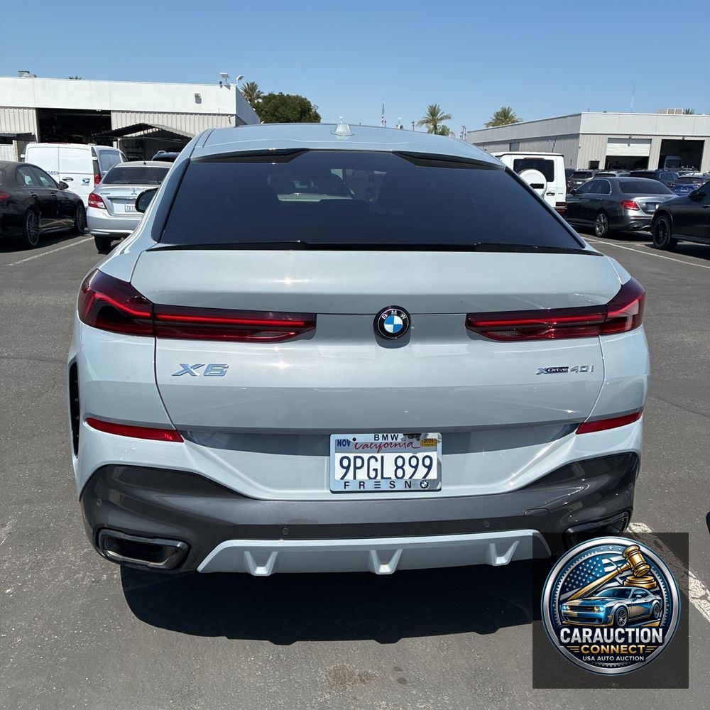2025 BMW X6 XDrive40i
