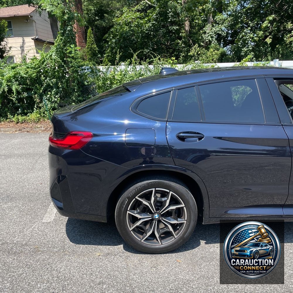 2023 BMW X4 M40i