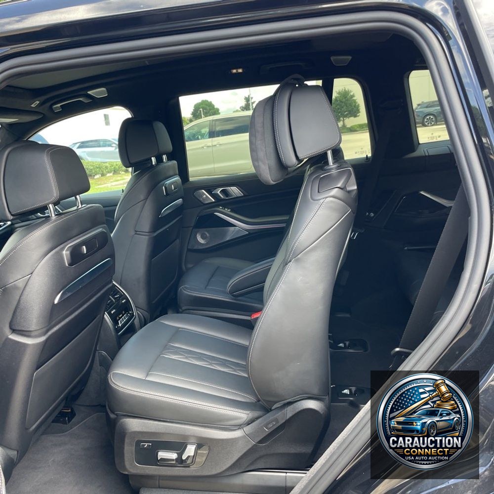 2024 BMW X7 Alpina XB7