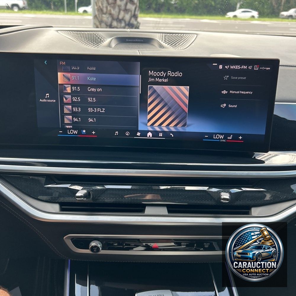 2024 BMW X7 Alpina XB7