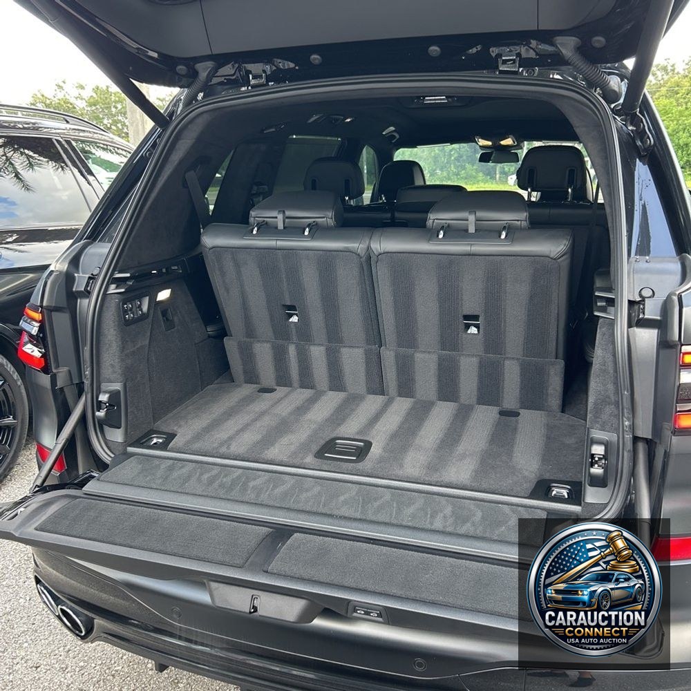 2024 BMW X7 Alpina XB7