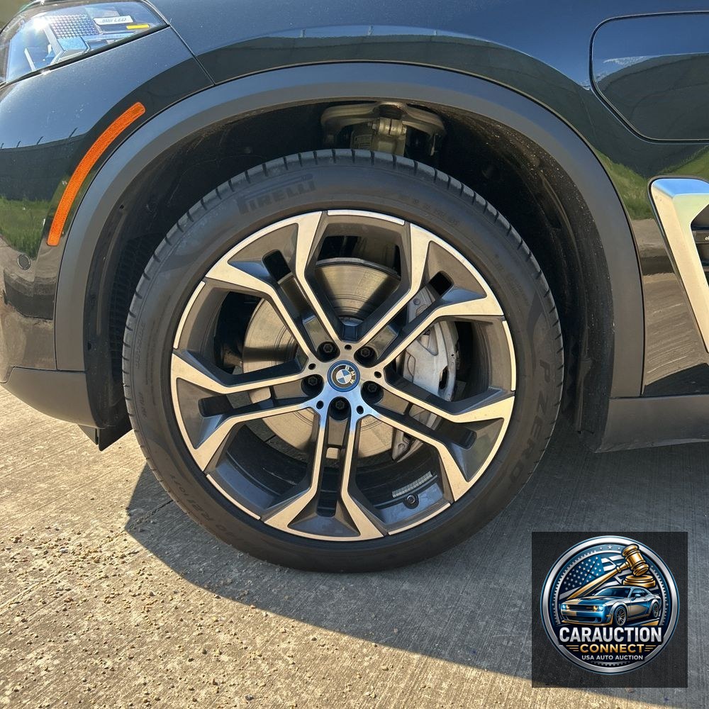 2024 BMW X5 xDrive50e